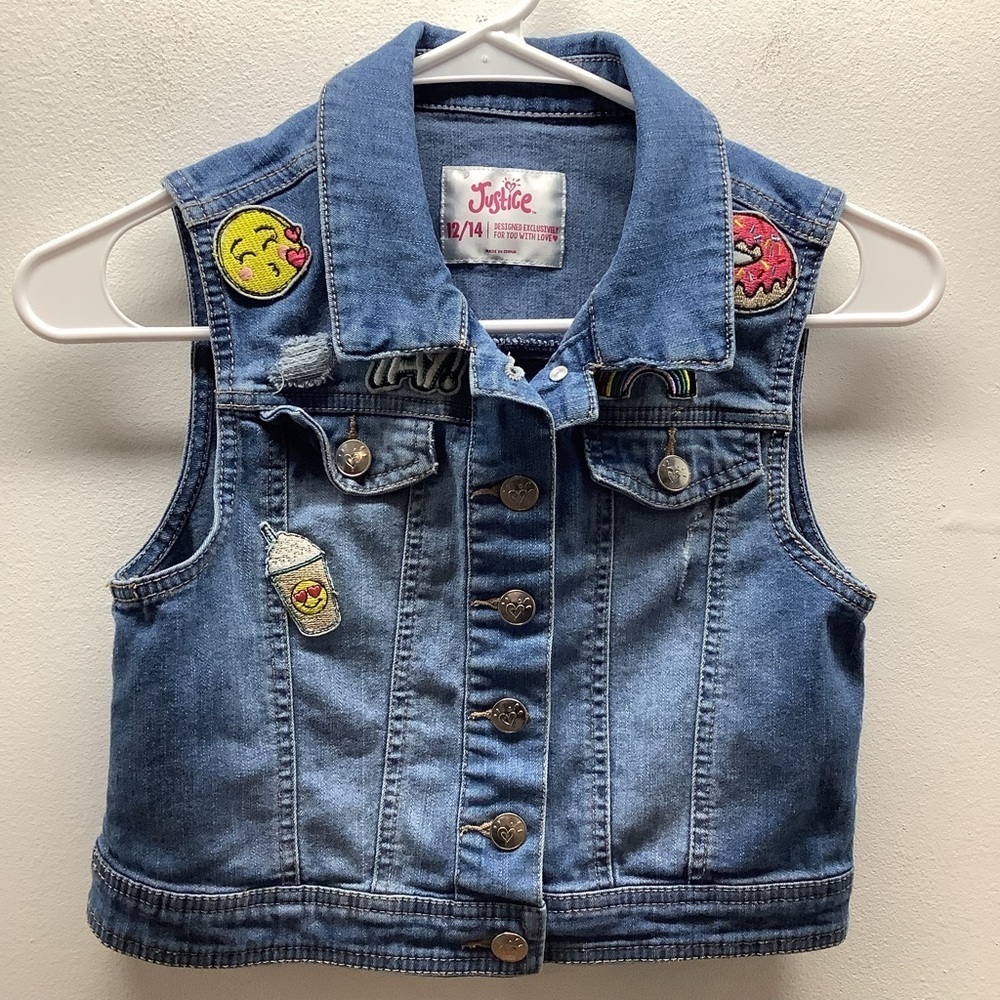 Justice Girls Size 12/14 Denim Vest Distressed With Patches. Preloved